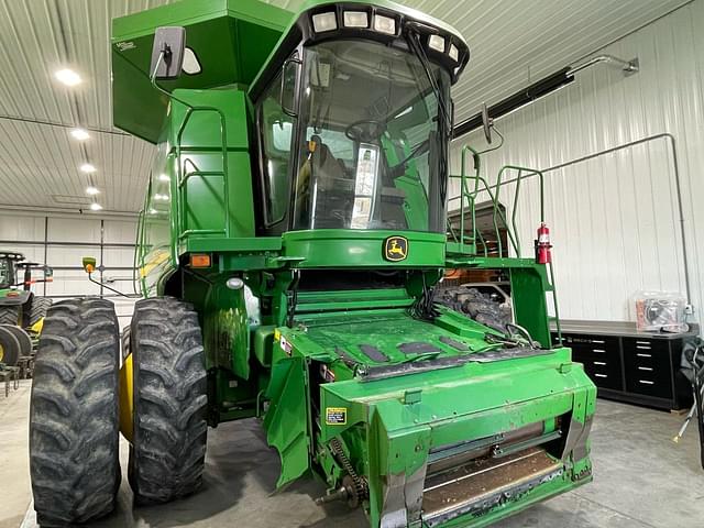 Image of John Deere 9660 equipment image 1