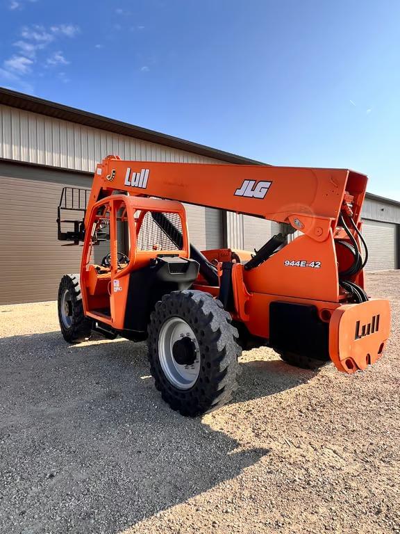 Image of JLG 944E-42 equipment image 2