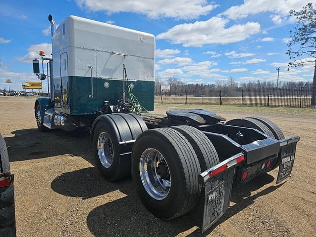 Image of Peterbilt 379 equipment image 3