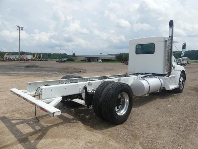 Image of Kenworth T370 equipment image 2