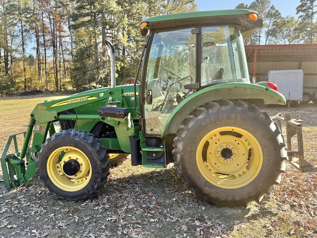 Image of John Deere 5083E Primary image