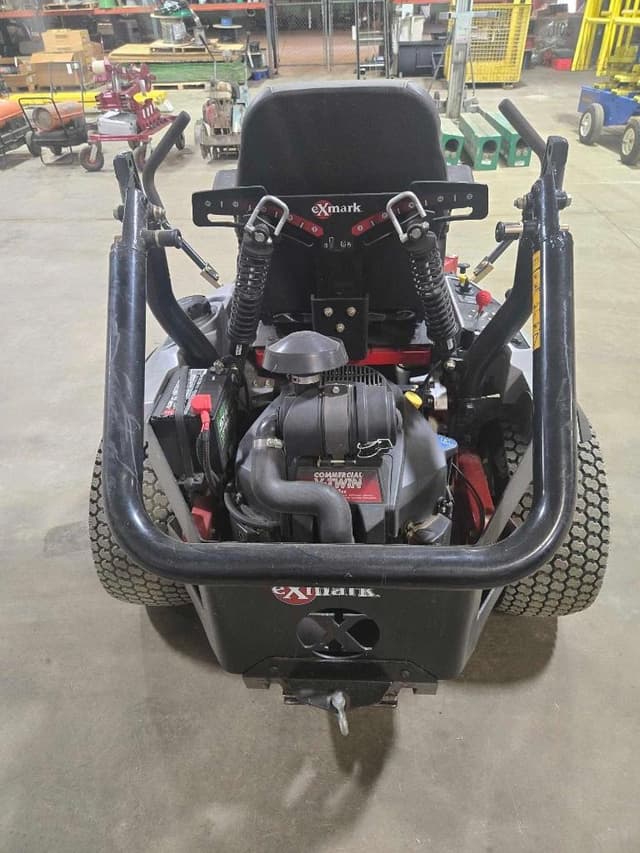 Image of Exmark Radius S-Series equipment image 4