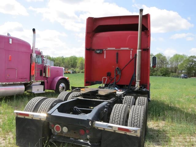 Image of Mack CXU613 equipment image 4