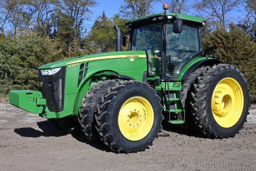 Main image John Deere 8335R