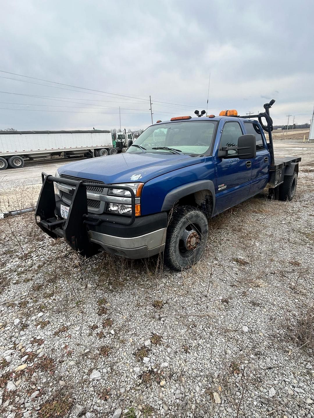 Image of Chevrolet 3500 Primary image