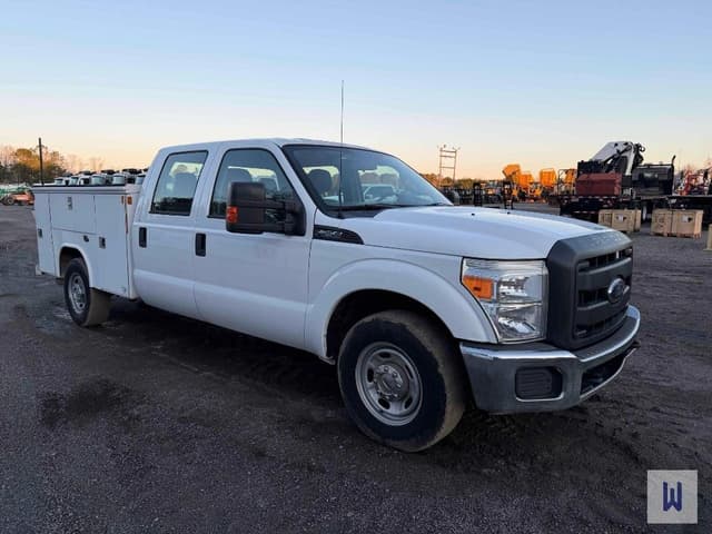 Image of Ford F-250 equipment image 2