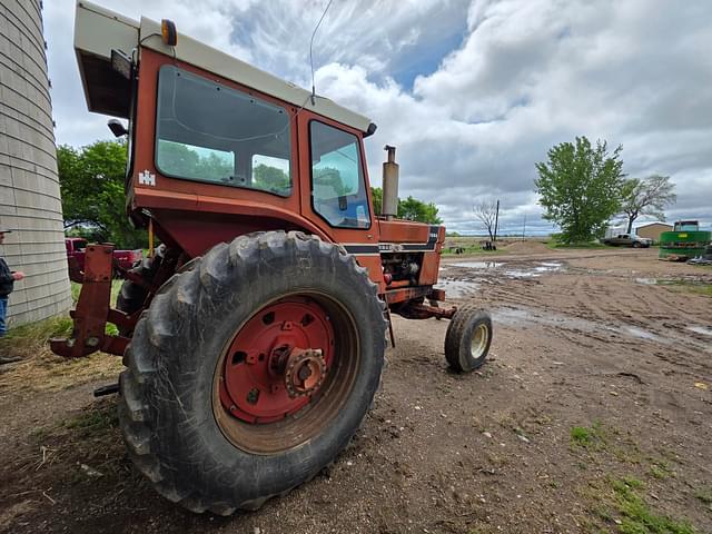 Image of International Harvester 1066 equipment image 4