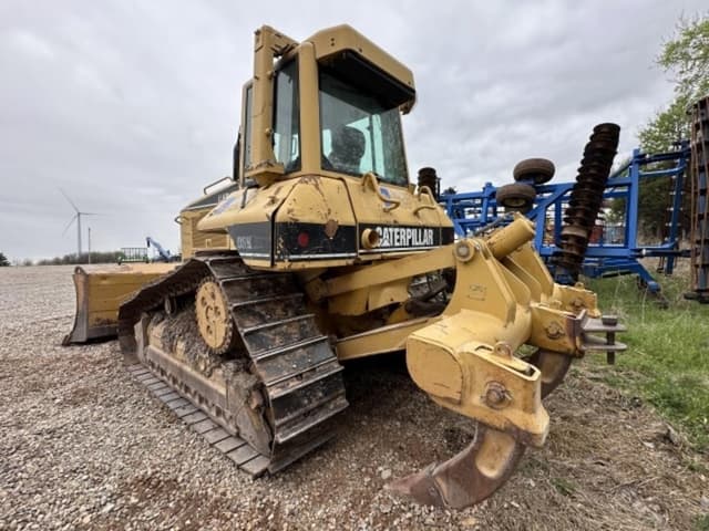 Image of Caterpillar D6N XL equipment image 3