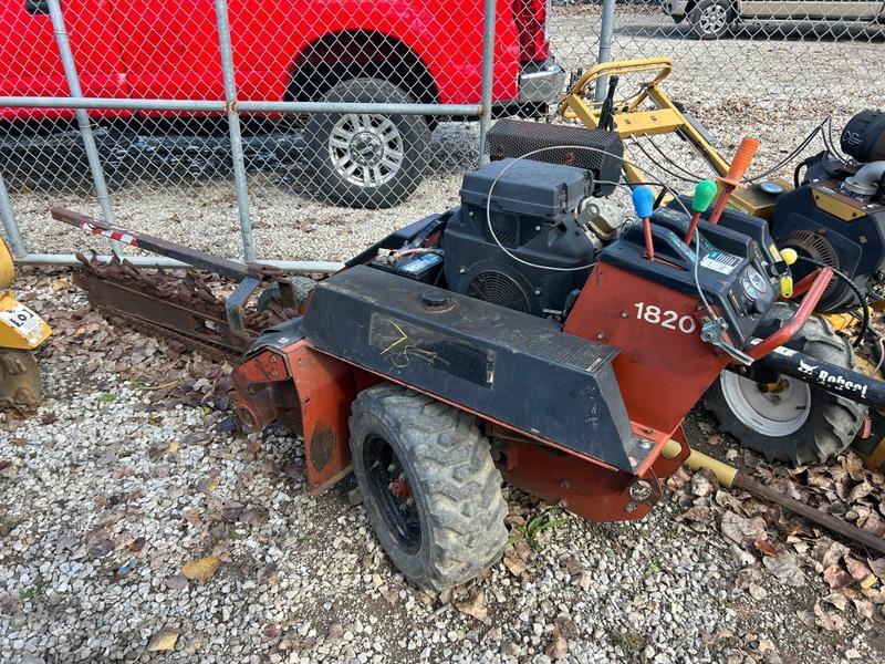 Image of Ditch Witch 1820 Image 0