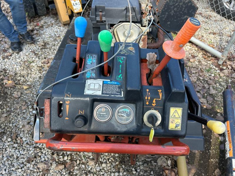 Image of Ditch Witch 1820 Image 1