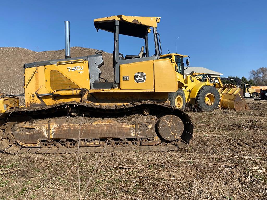 Image of John Deere 750J LGP Primary image