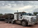 2006 Kenworth T800 Image