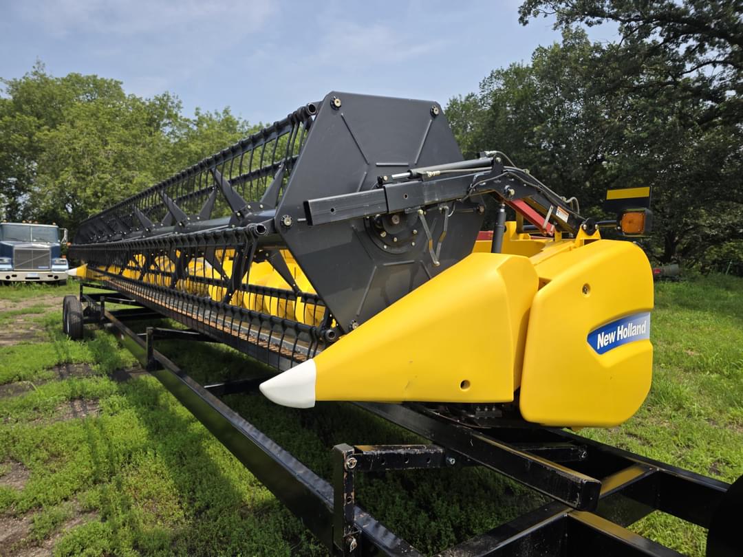 Image of New Holland  740  Primary image