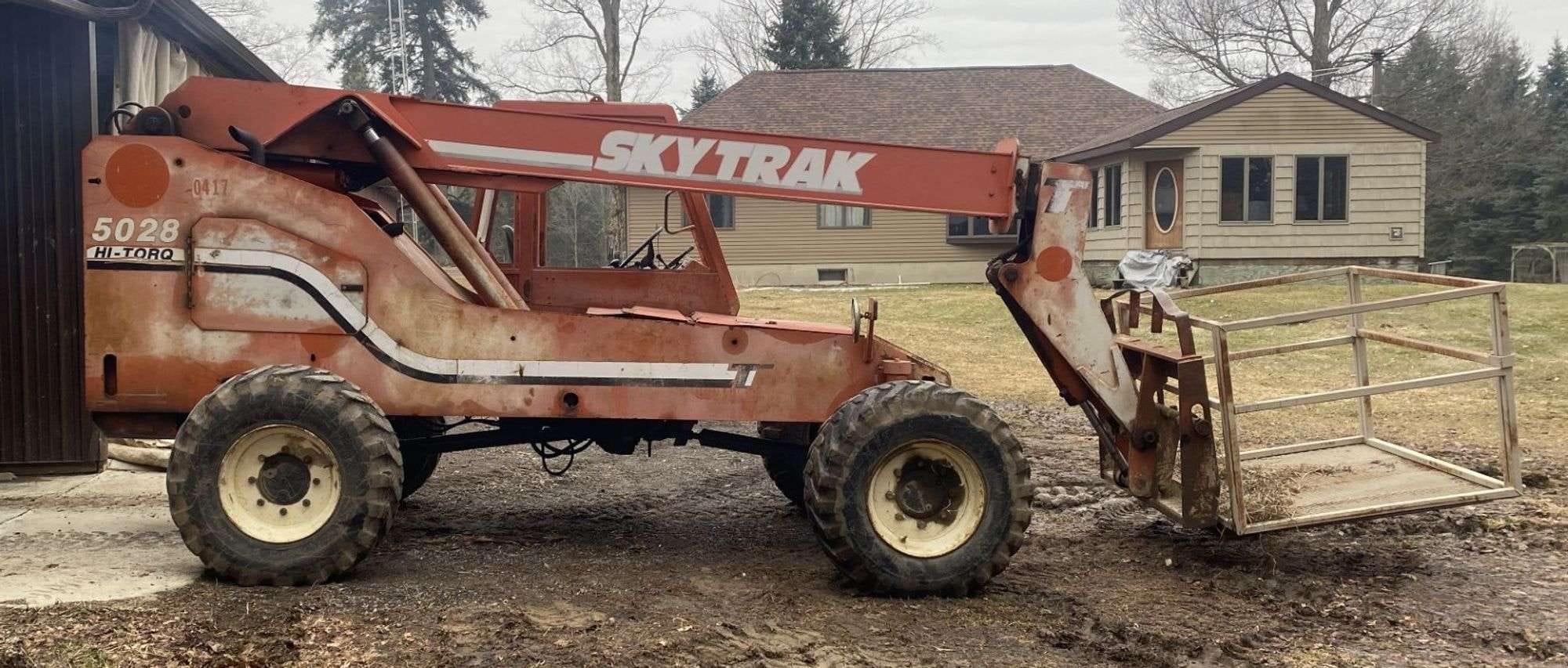 Skytrak 5028 Equipment Image0