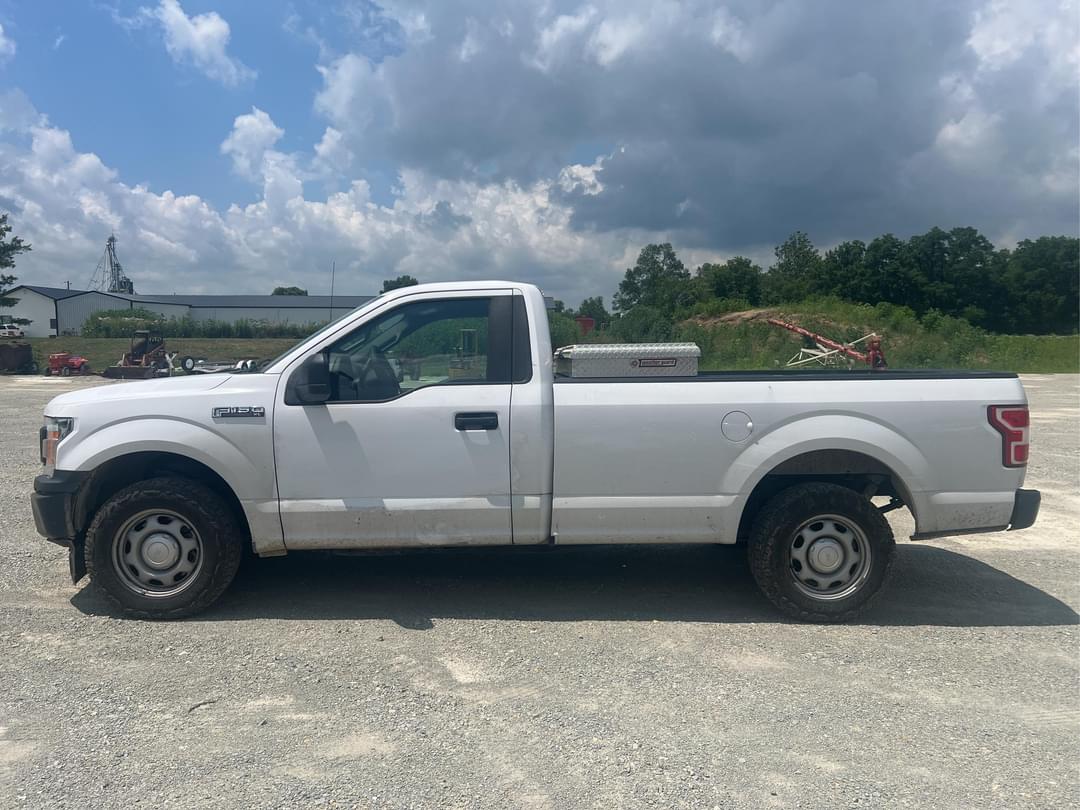 Image of Ford F-150 Primary image