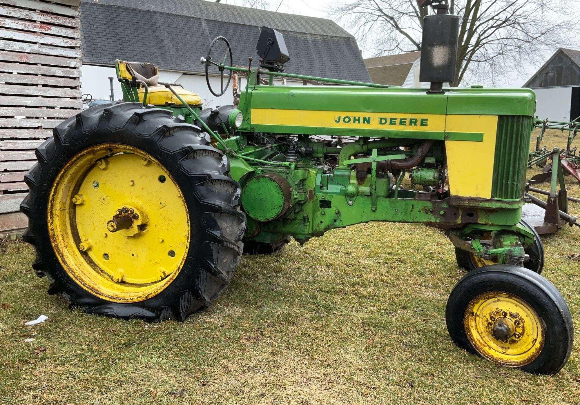 Main image John Deere 720