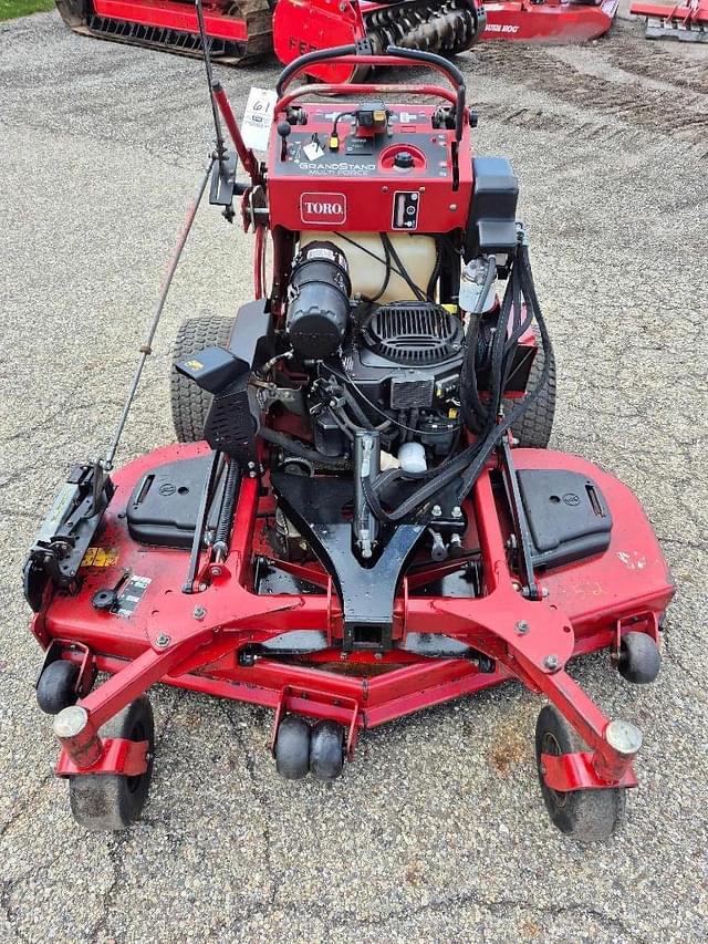 Image of Toro Grandstand MULTI FORCE equipment image 4