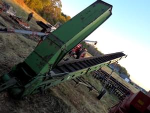 John Deere 350 Image