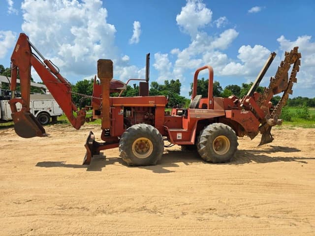 Image of Ditch Witch 6510 equipment image 2