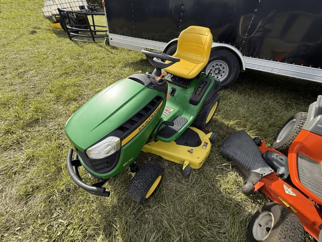 Image of John Deere D170 equipment image 3