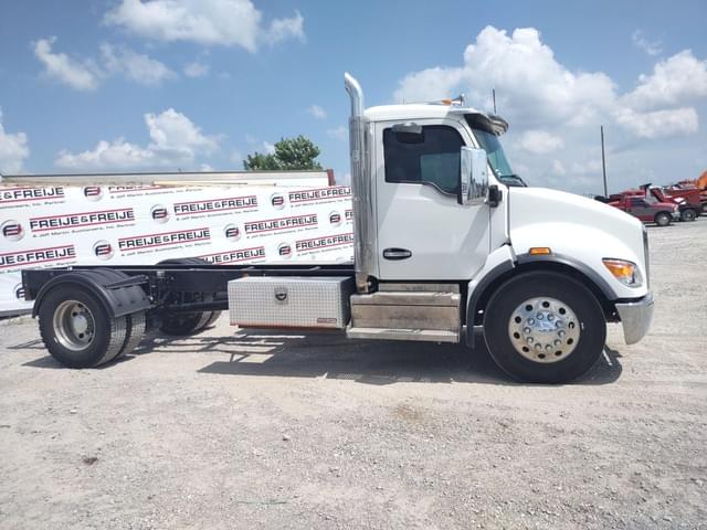 Image of Kenworth T380 equipment image 3