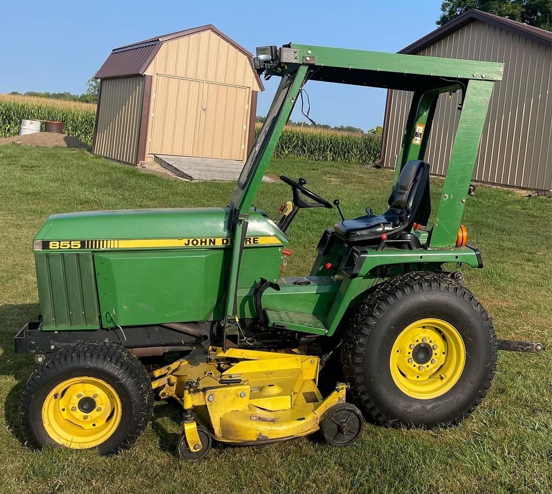 Image of John Deere 855 Primary image