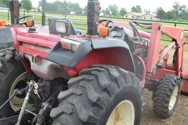 Image of Mahindra 3510 equipment image 4