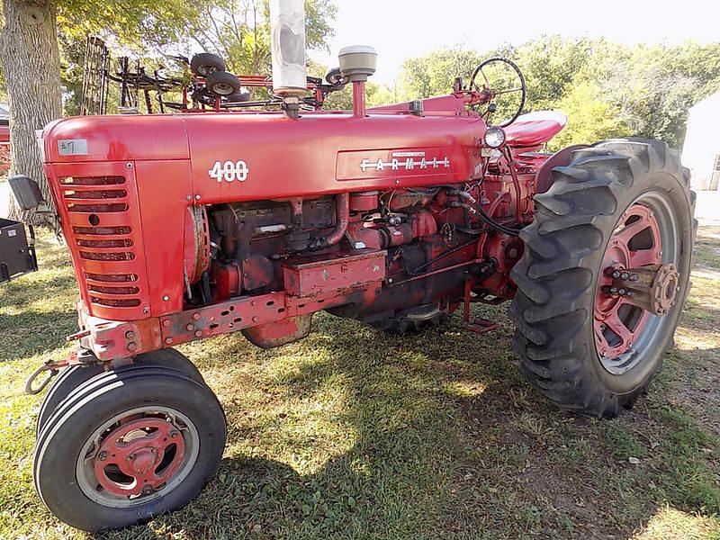 Image of Farmall 400 Primary image