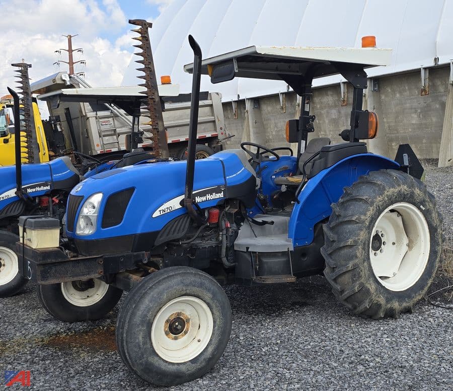 Image of New Holland TN70A Primary image