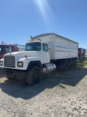 1992 Mack RD600 Image
