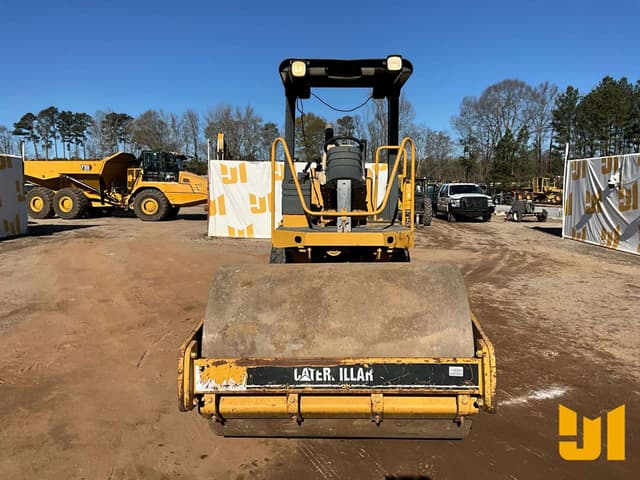 Image of Caterpillar CS-423E equipment image 1