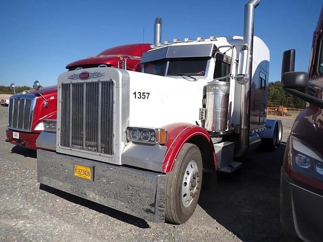 Image of Peterbilt 379 equipment image 1