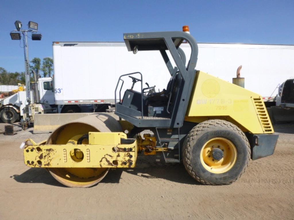 Main image Bomag BW177D-3