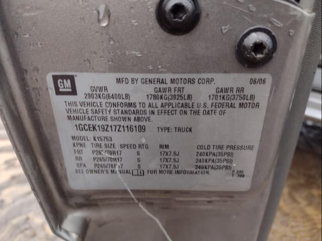 Image of Chevrolet 1500 equipment image 4