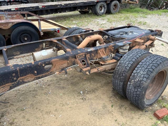 Image of Dodge Ram 3500 equipment image 4