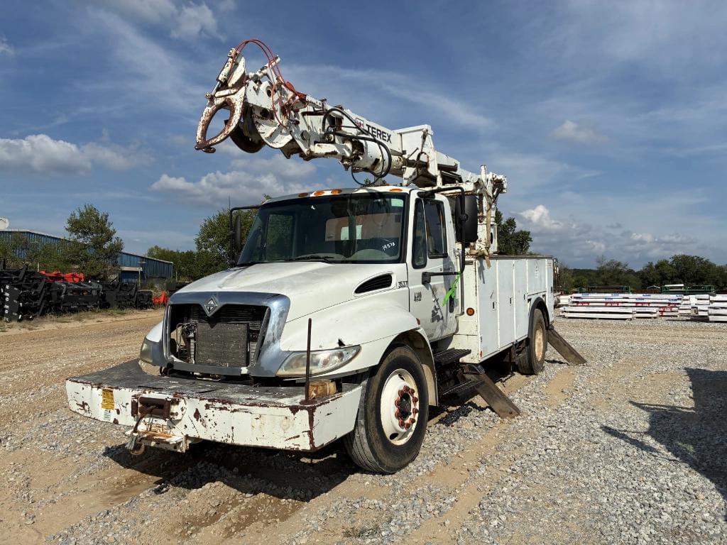 Image of International 4300 Primary image