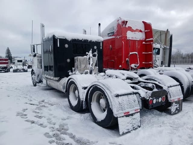 Image of Peterbilt 379 equipment image 2