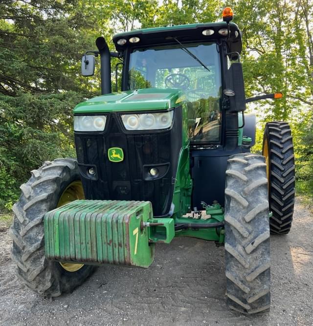 Image of John Deere 7215R equipment image 3