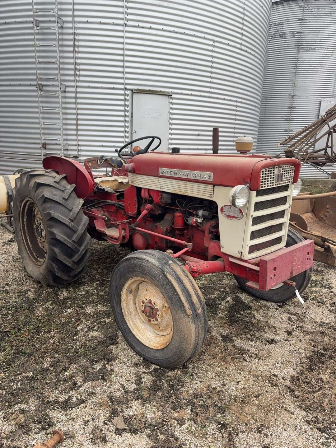 Image of International Harvester 340 Primary image