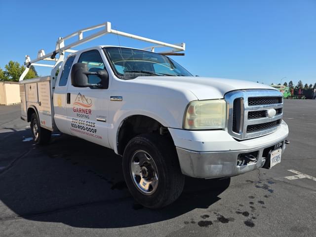 Image of Ford F-250 equipment image 1