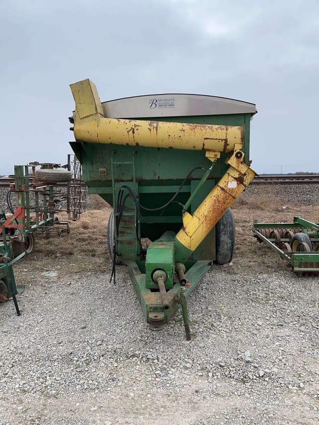 Image of John Deere 1210A equipment image 1