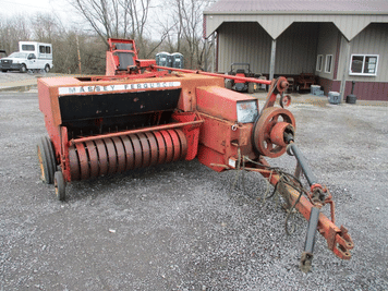 Main image Massey Ferguson 124