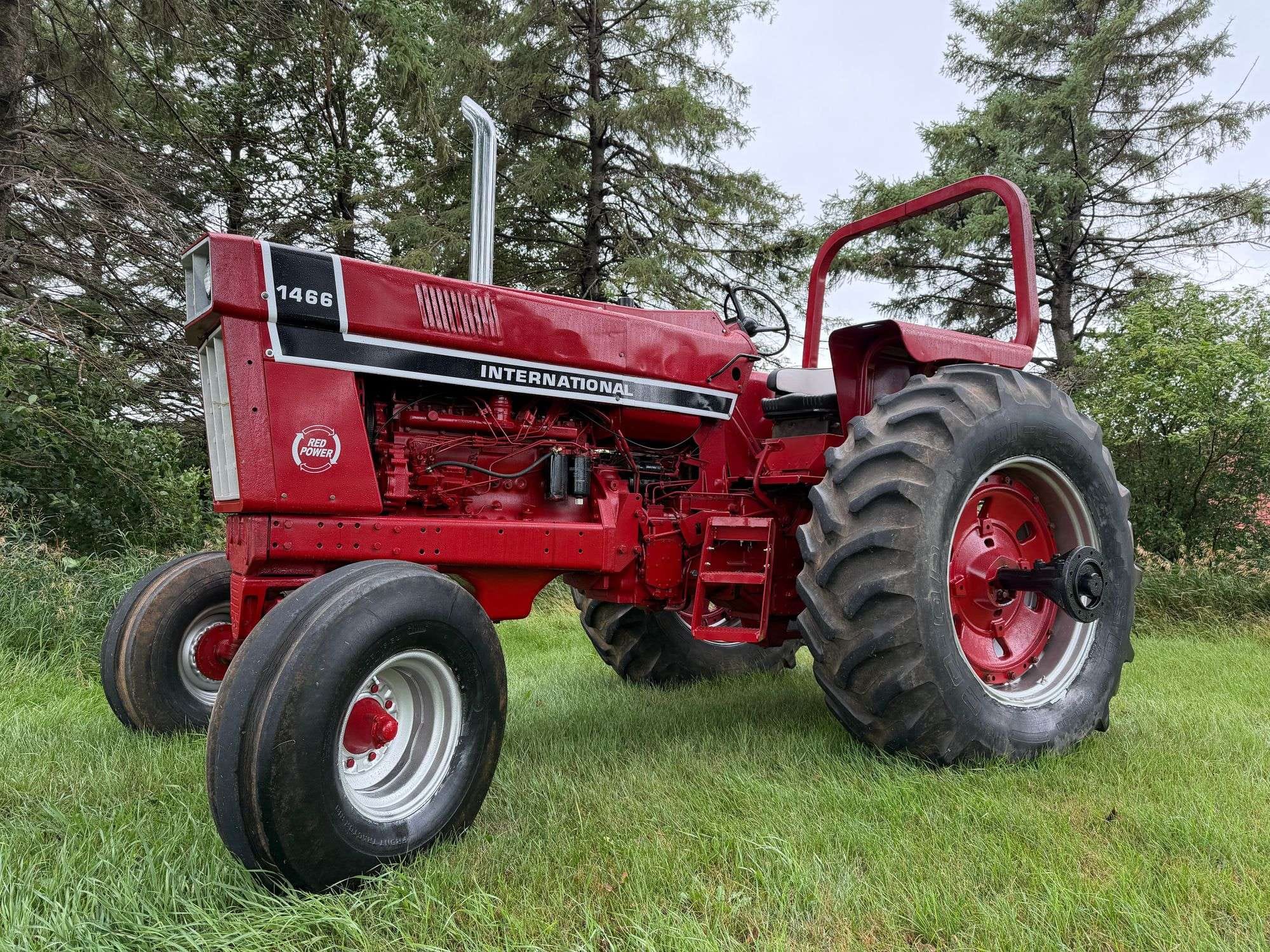 International Harvester 1466 Equipment Image0