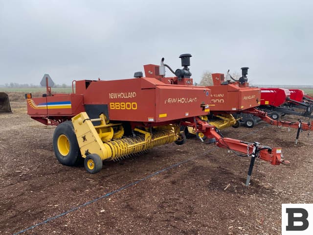 Image of New Holland BB900 equipment image 4