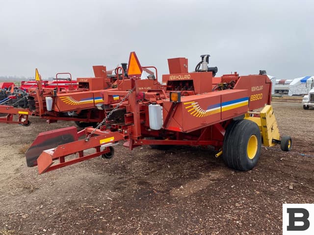 Image of New Holland BB900 equipment image 3