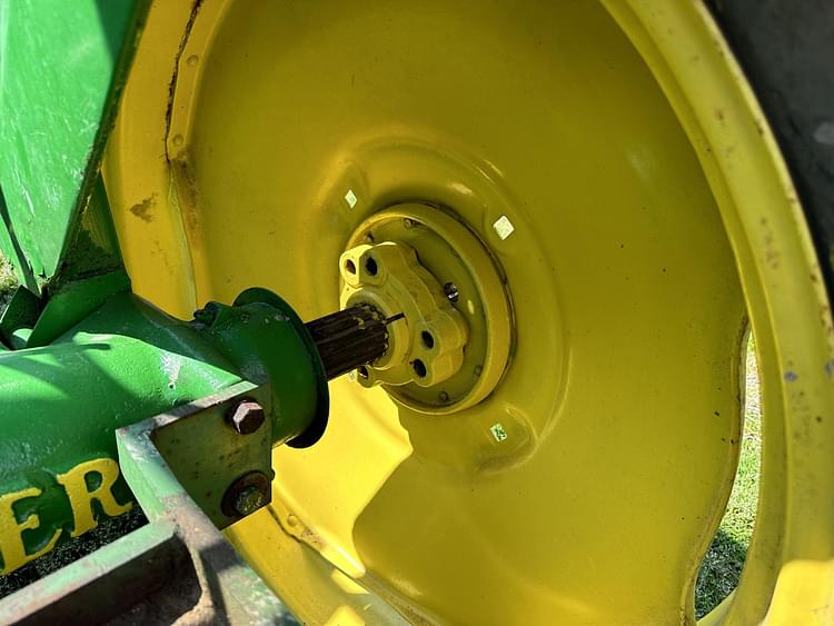 Main image John Deere A 16