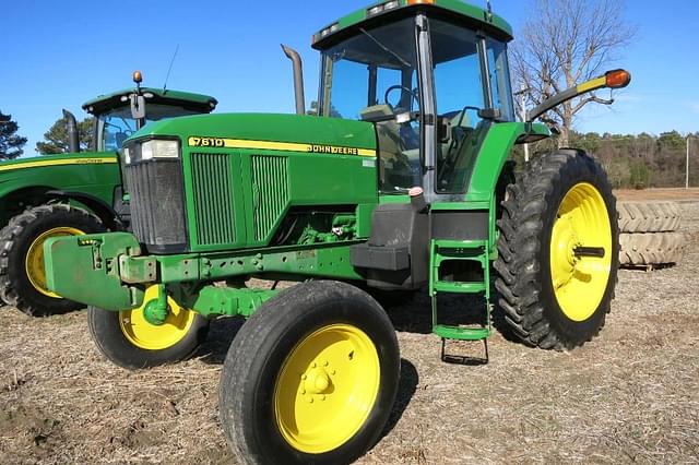 Image of John Deere 7610 equipment image 1