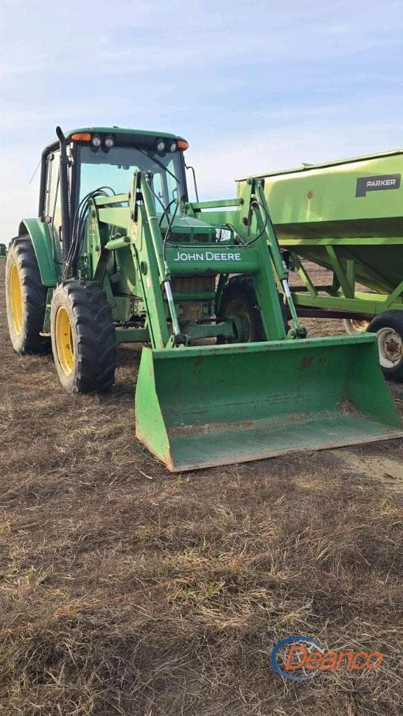 Image of John Deere 6420 equipment image 2