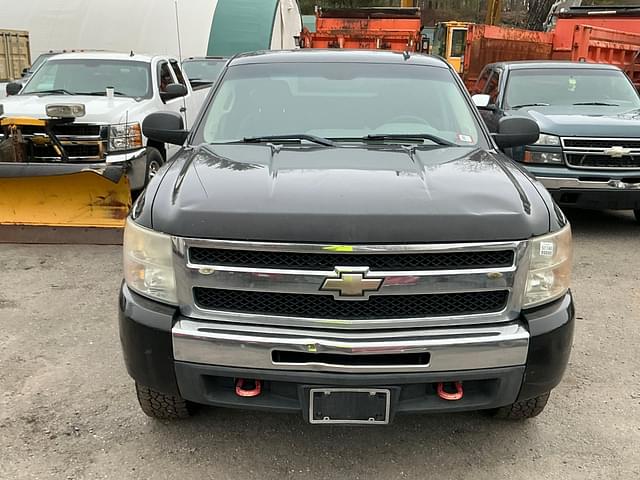 Image of Chevrolet Silverado equipment image 3