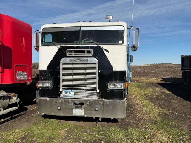 Image of Freightliner Cab Over equipment image 1